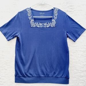 T-Shirt Navy Embroidered Floral Paisley Y2K Cottagecore Casual Whimsycore Size M